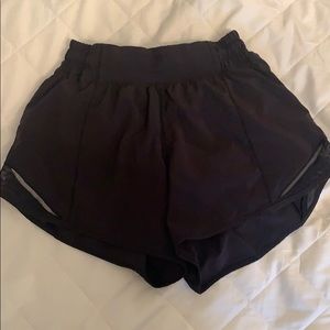 Black Hotty Hot Short